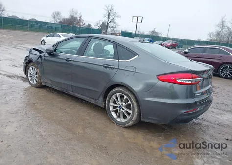 2019 Ford Fusion Se z USA, uszkodzony, nr VIN 3FA6P0H7XKR217734
